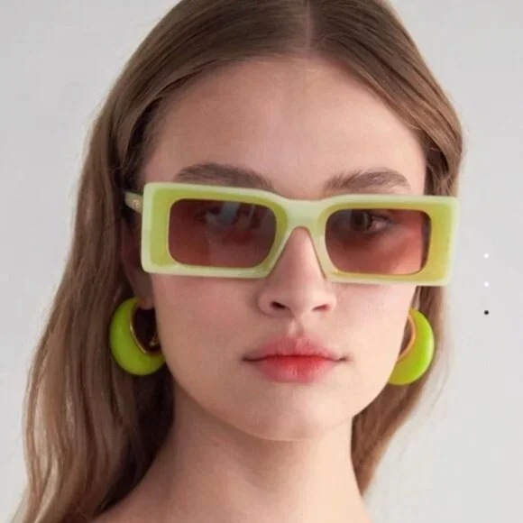 CULT GAIA Hera Sunglasses - Color Mantis - Picture 3 of 8